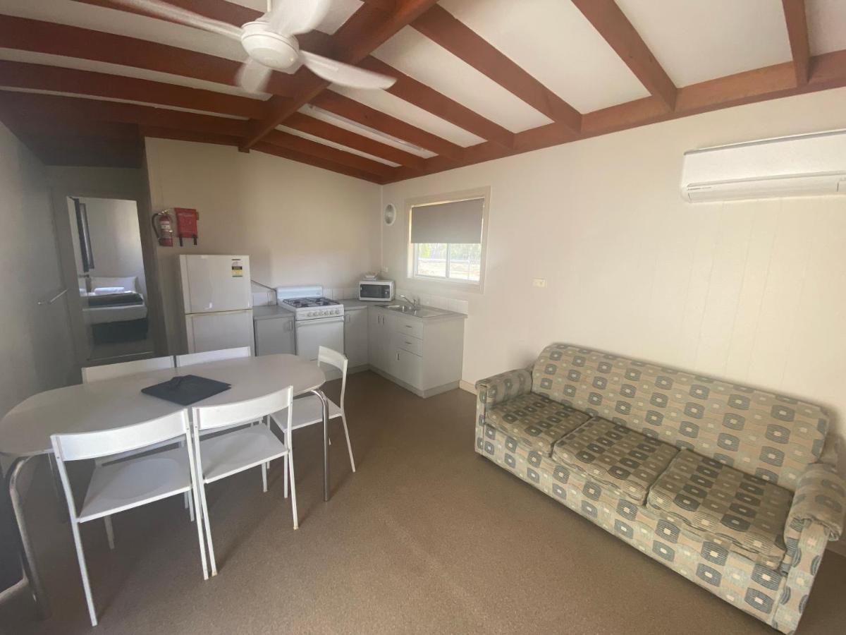 Big4 Moama Holiday Park Exterior photo